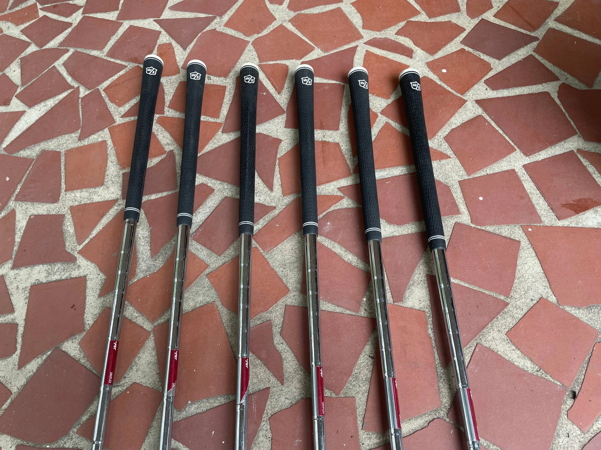 BKBigGolf Wilson Staff D200 Iron Set 5-P / Regular 5 BKBigGolf Wilson Staff D200 Iron Set 5-P / Regular - Image 3