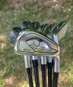 BKBigGolf Titleist T200 Iron Set 4-P / Dynamic Gold 105 Black Stiff