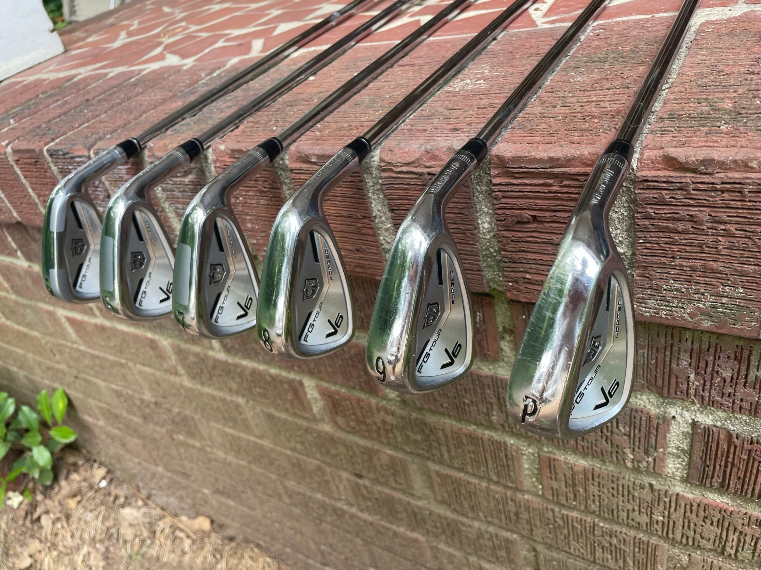 BKBigGolf Wilson Staff FG Tour V6 Iron Set 5-P / Regular 11 BKBigGolf Wilson Staff FG Tour V6 Iron Set 5-P / Regular - Image 10