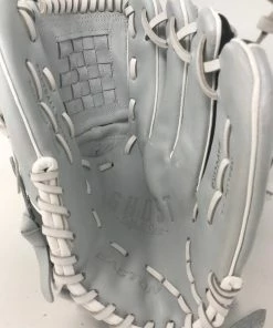 New Other Easton Ghost Fastpitch Series 12" RHT Softball Glove Off-White -Apparel Sales Store 2019 09 18 2013.18.31 df5ef545 930d 4bf7 907d 1d0135705da5