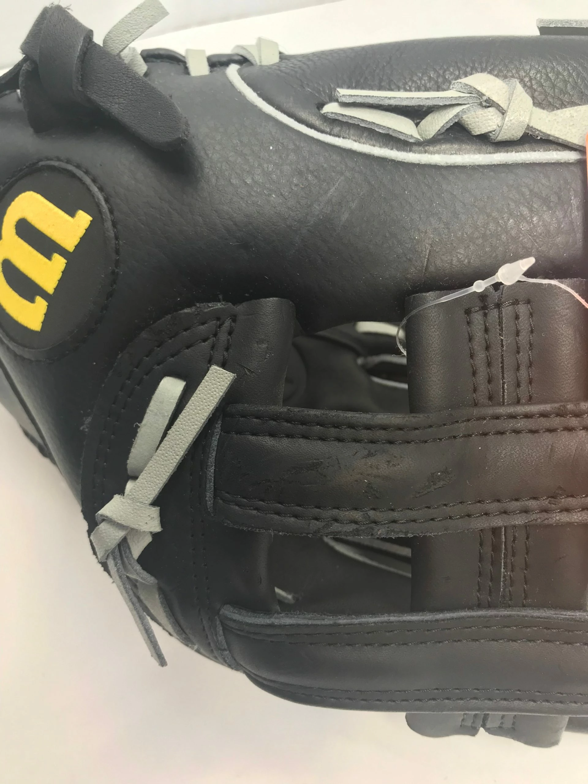 New Other, Wilson Left Hand Throw WTA2449 Elite 13" Softball Glove 6 New Other, Wilson Left Hand Throw WTA2449 Elite 13" Softball Glove - Image 4