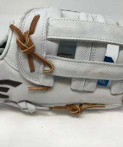 New Other Easton Professional Softball Series RHT 11.75 Fastpitch Glove