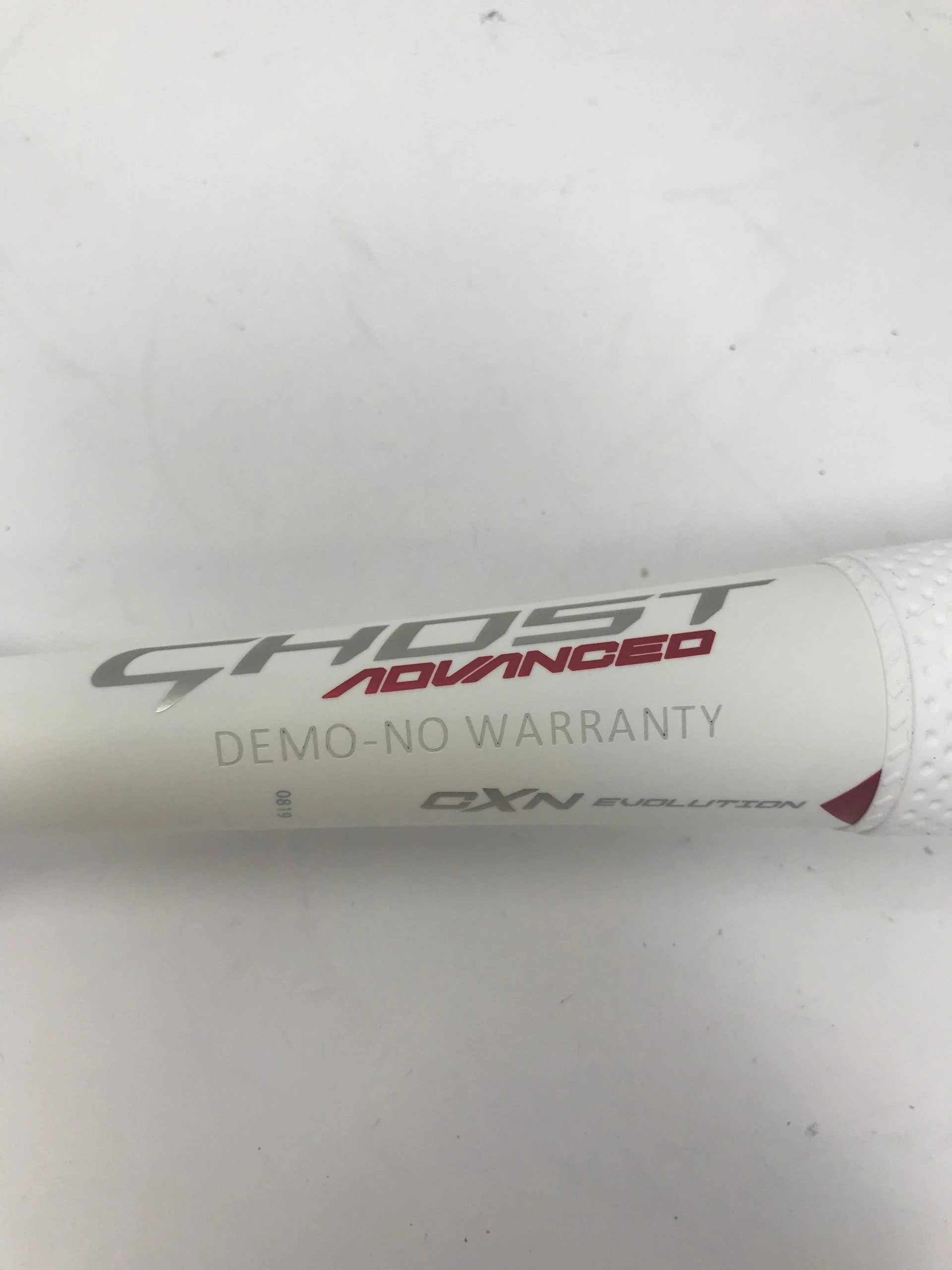 Used Demo Easton 2020 Ghost Advanced -10 34/24 Fastpitch Softball Bat FP20GHAD10 6 Used Demo Easton 2020 Ghost Advanced -10 34/24 Fastpitch Softball Bat FP20GHAD10 - Image 4