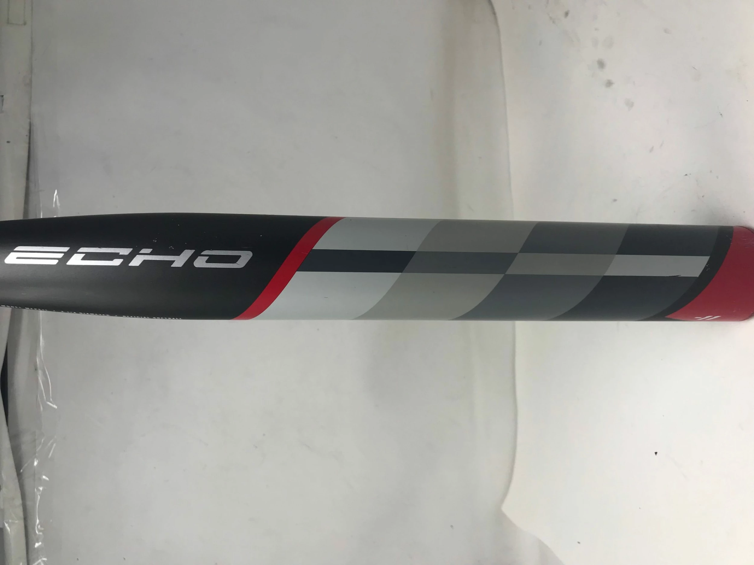 Used Demo Marucci ECHO Composite Fastpitch Bat, 2 1/4" Barrel 33/22 Black/Red 3 Used Demo Marucci ECHO Composite Fastpitch Bat, 2 1/4" Barrel 33/22 Black/Red